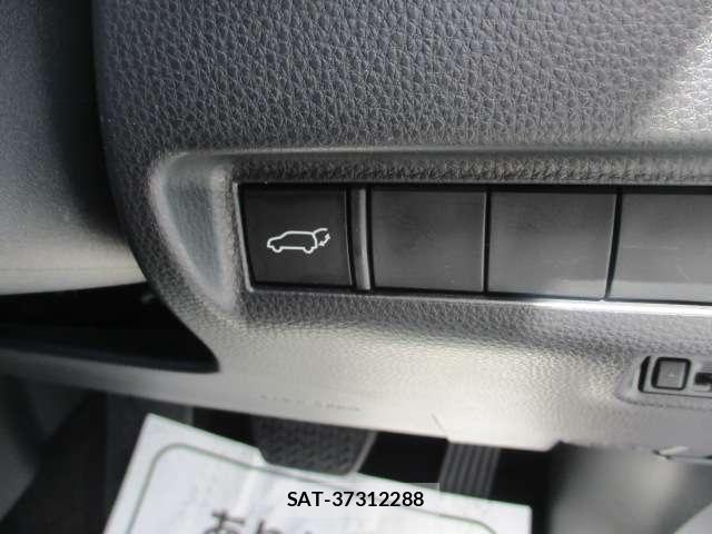 Toyota HARRIER 2023-03 7802522-9