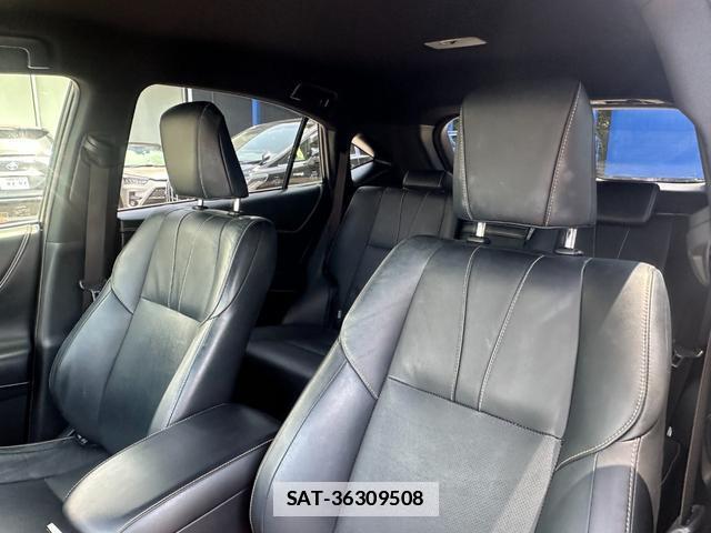 Toyota HARRIER 2016-12 7803548-11