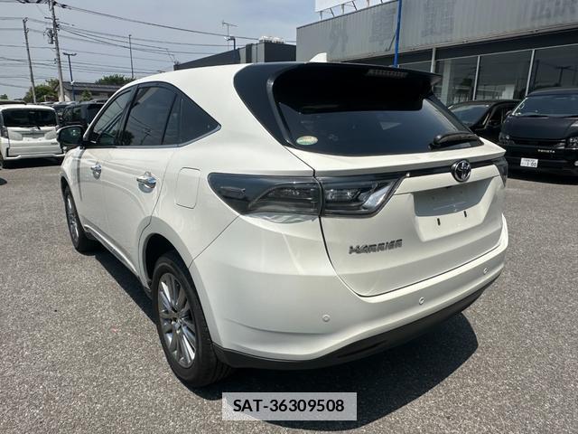 Toyota HARRIER 2016-12 7803548-5