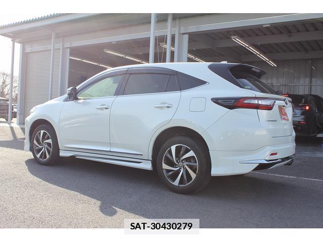 Toyota HARRIER 2017-08 7809485-1