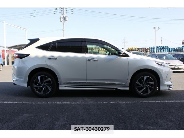Toyota HARRIER 2017-08 7809485-9