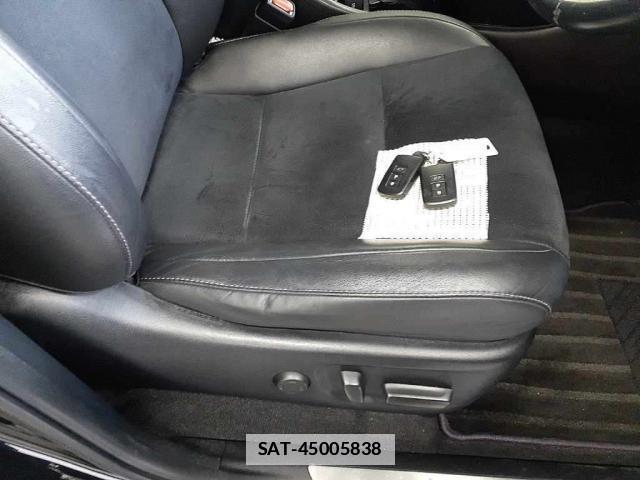Toyota HARRIER 2015-10 7811098-8