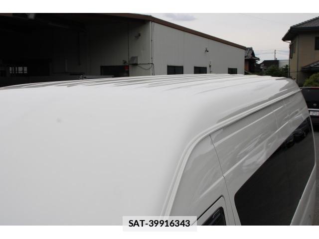 Toyota HIACE COMMUTER 2026-05 7793531-11