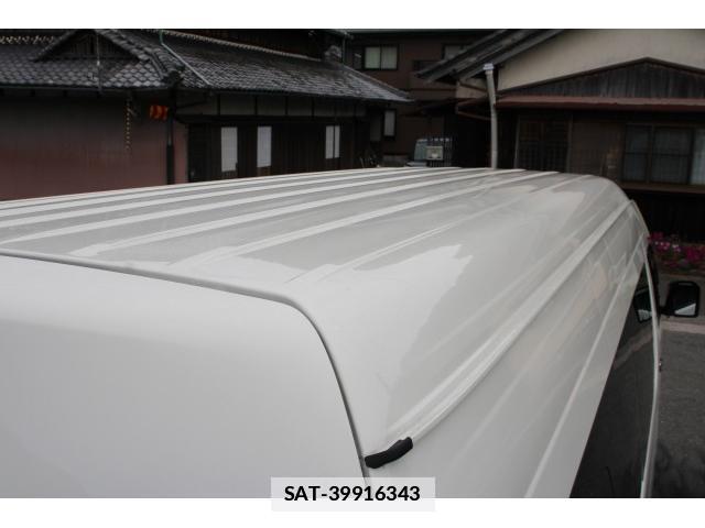 Toyota HIACE COMMUTER 2026-05 7793531-14