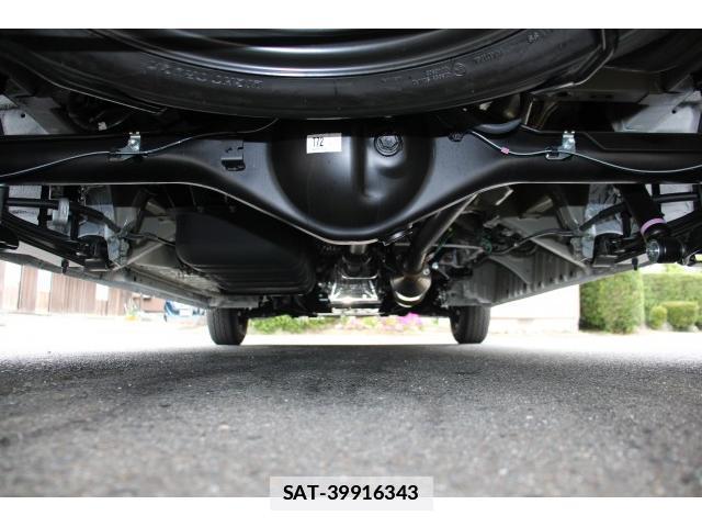 Toyota HIACE COMMUTER 2026-05 7793531-17