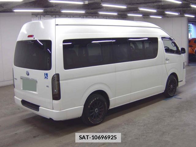 Toyota HIACE COMMUTER 2014-08 7795033-5