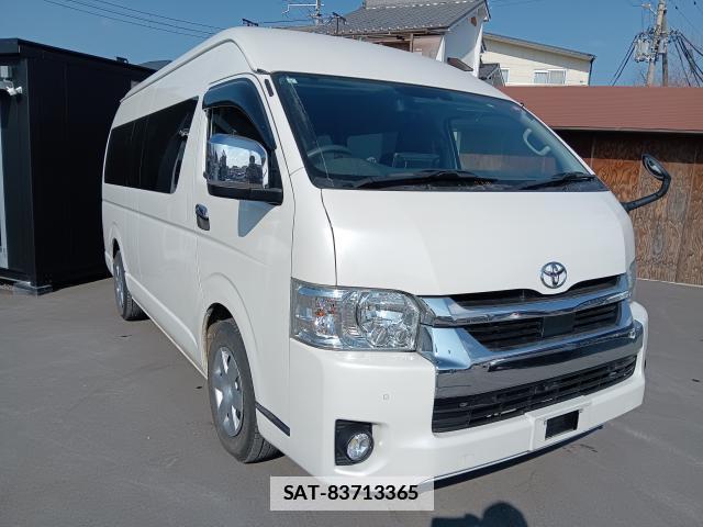 Toyota HIACE COMMUTER 2024-01 7800667-2