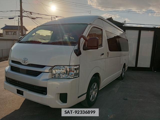Toyota HIACE COMMUTER 2023-12 7800668-0