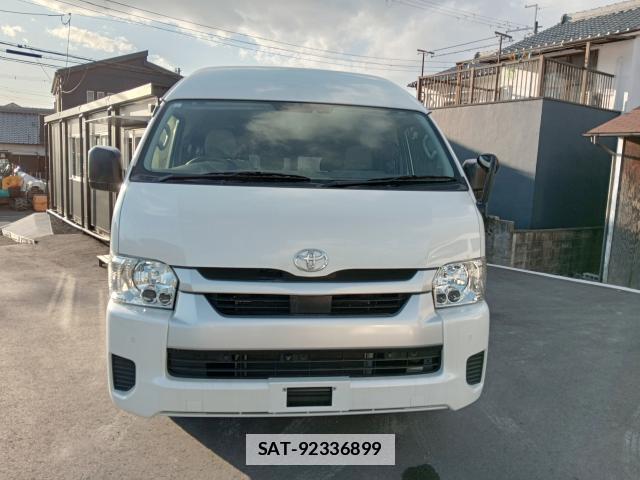 Toyota HIACE COMMUTER 2023-12 7800668-1