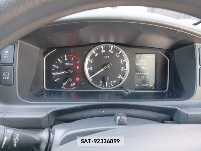 Toyota HIACE COMMUTER 2023-12 7800668-13