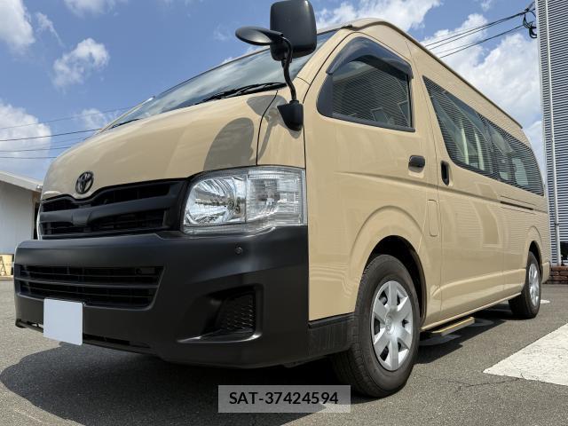 Toyota HIACE COMMUTER 2013-03 7800904-12