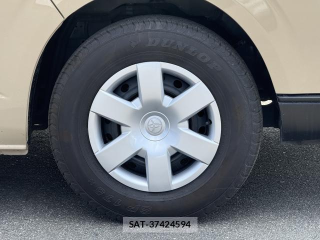 Toyota HIACE COMMUTER 2013-03 7800904-8