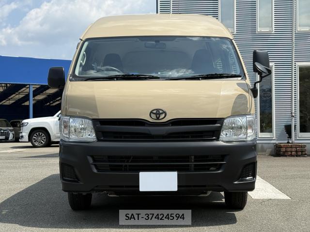 Toyota HIACE COMMUTER 2013-03 7800904-9