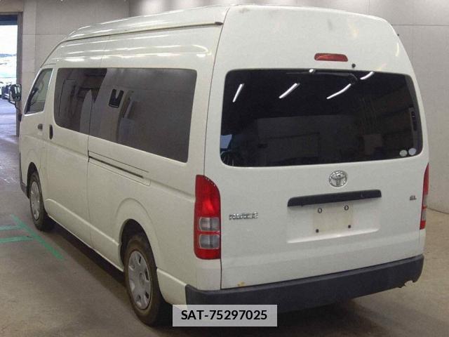 Toyota HIACE COMMUTER 2015-05 7805801-1