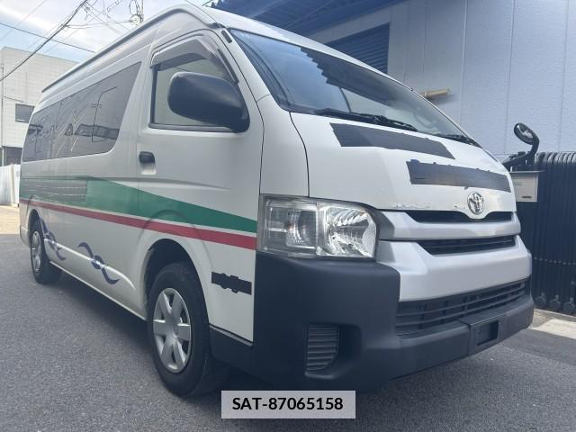 Toyota HIACE COMMUTER 2016-05 7810516-1