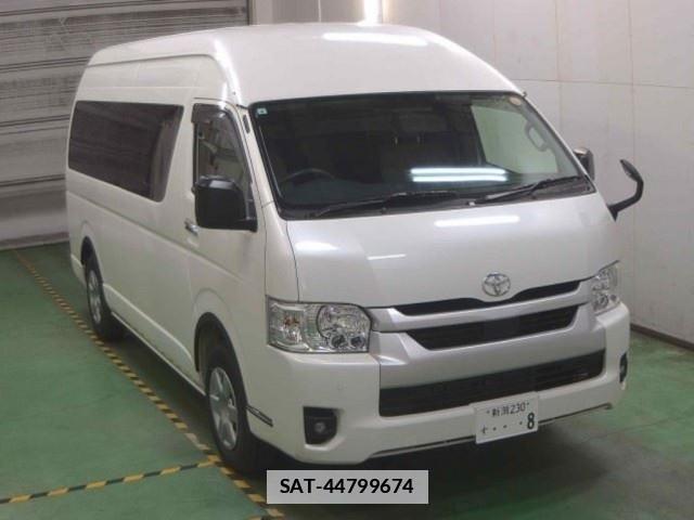 Toyota HIACE COMMUTER 2025-08 7810544-0
