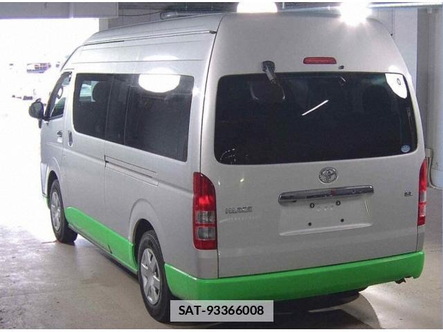 Toyota HIACE COMMUTER 2020-03 7810570-1