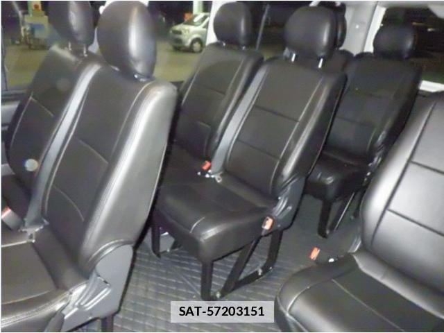 Toyota HIACE COMMUTER 2023-09 7810585-2