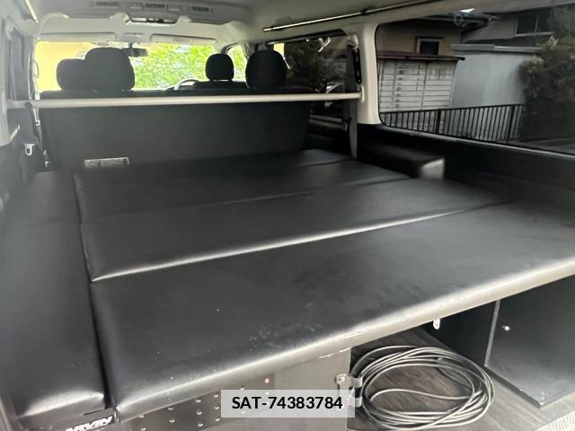 Toyota HIACE VAN 2014-05 7793577-17
