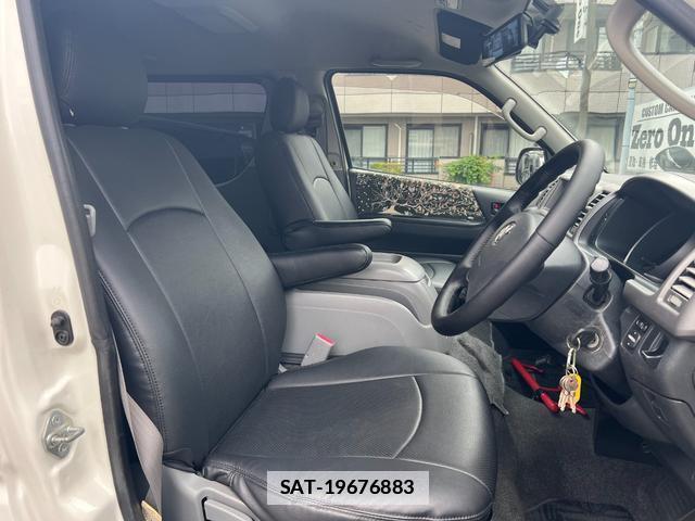 Toyota HIACE VAN 2007-11 7793578-12