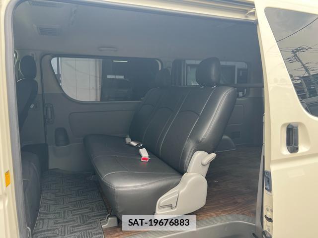 Toyota HIACE VAN 2007-11 7793578-15