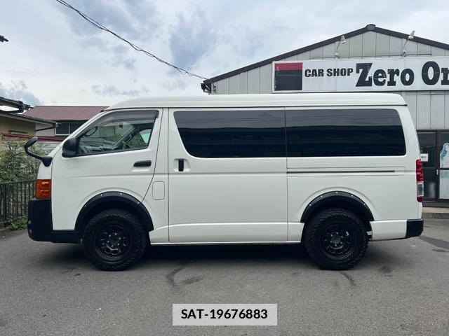 Toyota HIACE VAN 2007-11 7793578-9