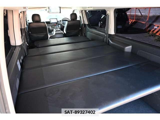 Toyota HIACE VAN 2017-07 7796610-3