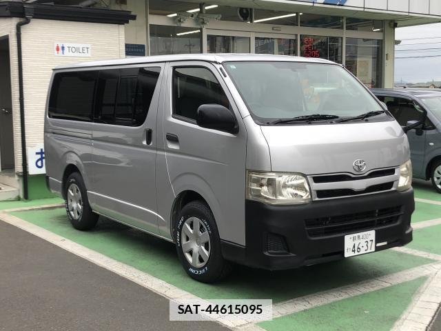 Toyota HIACE VAN 2013-12 7797328-11