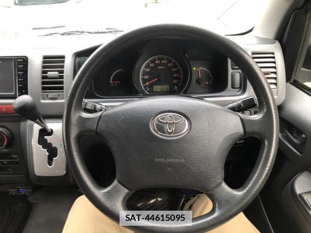 Toyota HIACE VAN 2013-12 7797328-17