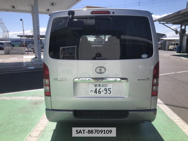 Toyota HIACE VAN 2006-01 7797330-1