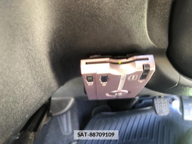 Toyota HIACE VAN 2006-01 7797330-13