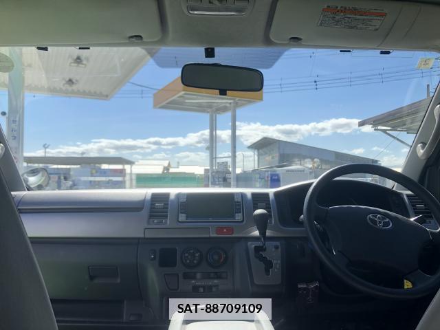 Toyota HIACE VAN 2006-01 7797330-2