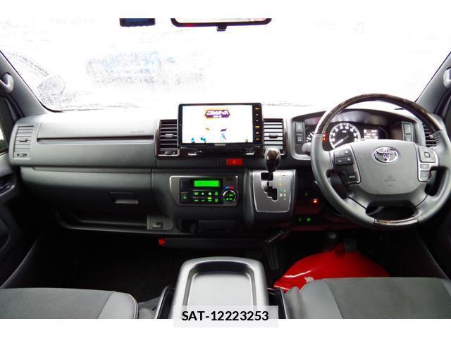Toyota HIACE VAN 2024-08 7798115-5