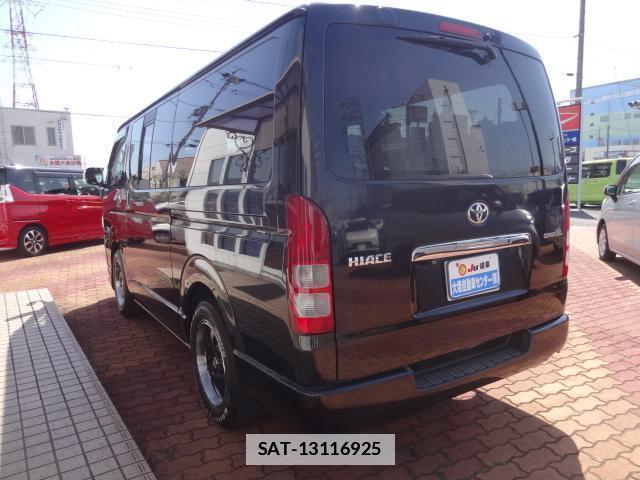 Toyota HIACE VAN 2010-11 7798819-13