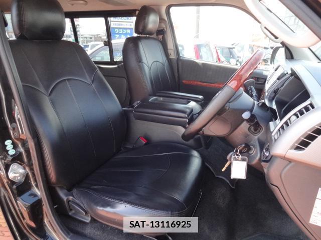 Toyota HIACE VAN 2010-11 7798819-4