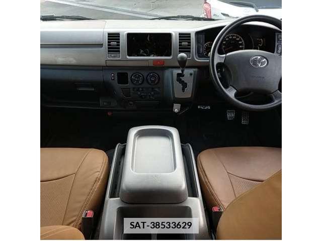 Toyota HIACE VAN 2009-04 7800663-4