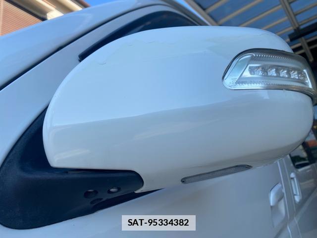 Toyota HIACE VAN 2010-12 7800785-15