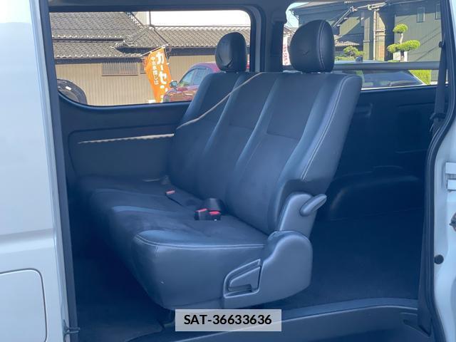 Toyota HIACE VAN 2015-09 7801007-2