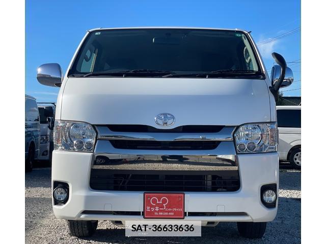 Toyota HIACE VAN 2015-09 7801007-3
