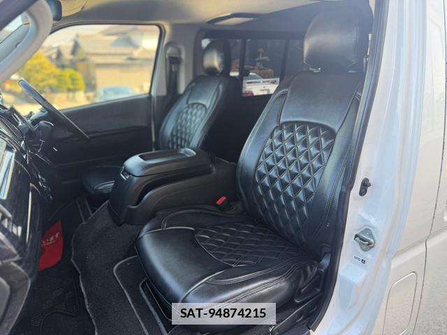 Toyota HIACE VAN 2013-05 7801009-12