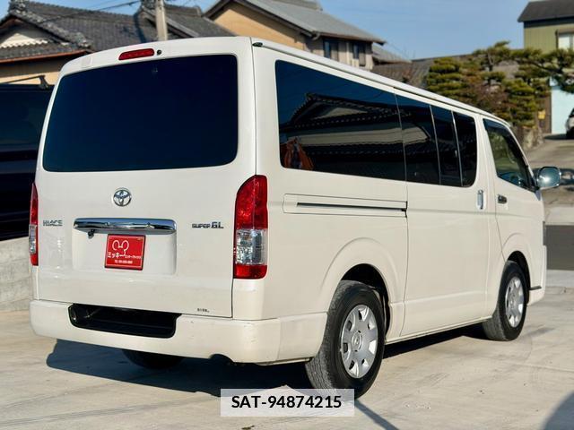Toyota HIACE VAN 2013-05 7801009-2