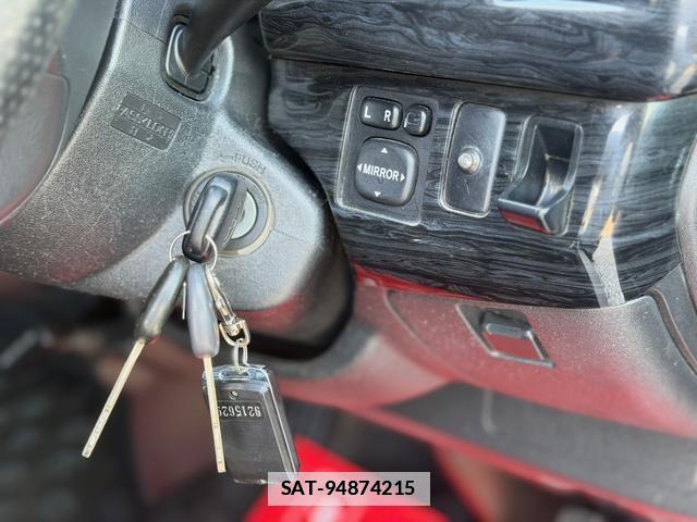 Toyota HIACE VAN 2013-05 7801009-9