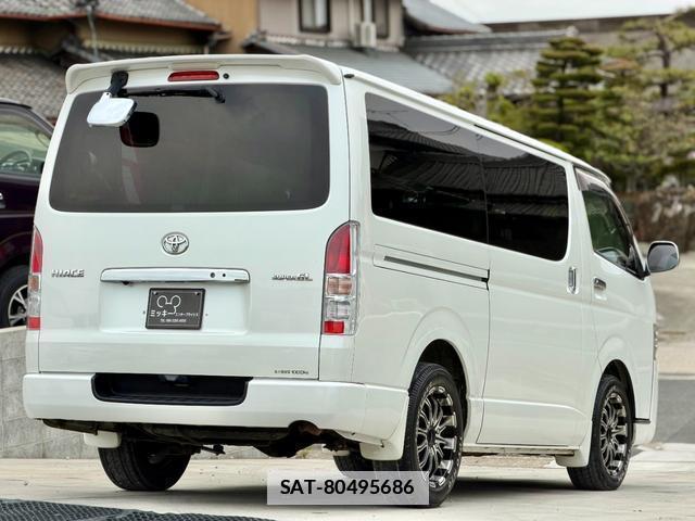 Toyota HIACE VAN 2014-09 7801012-2