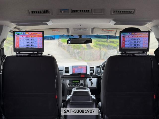 Toyota HIACE VAN 2014-12 7801013-10