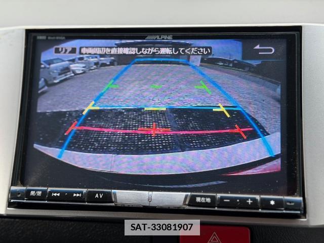 Toyota HIACE VAN 2014-12 7801013-14