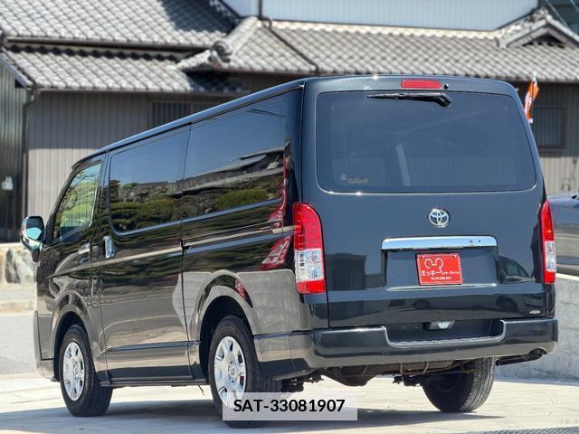 Toyota HIACE VAN 2014-12 7801013-4