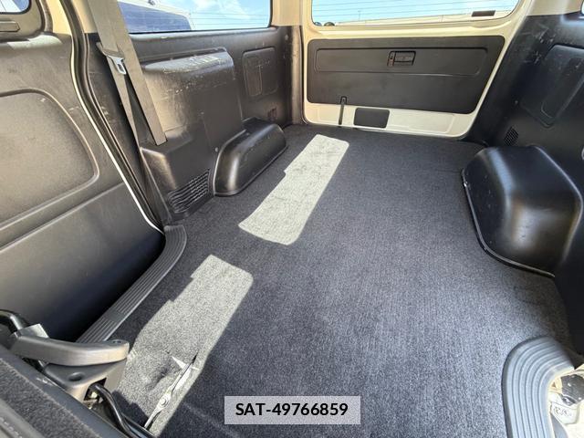 Toyota HIACE VAN 2014-03 7801014-7