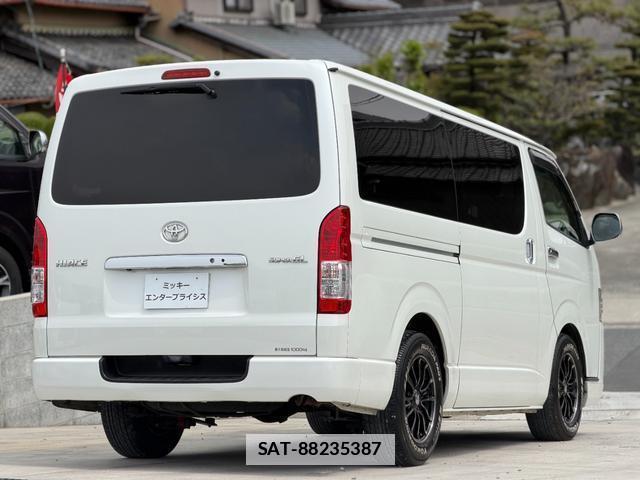 Toyota HIACE VAN 2015-08 7801015-6