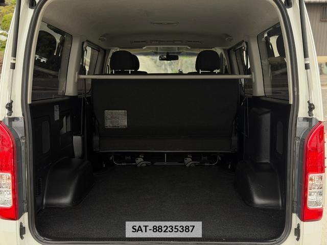 Toyota HIACE VAN 2015-08 7801015-8
