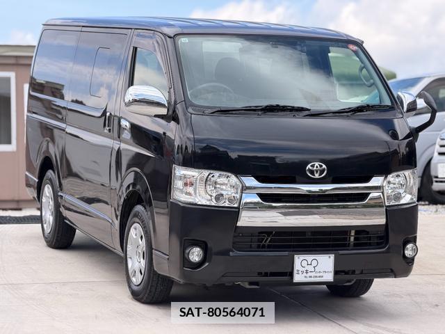 Toyota HIACE VAN 2015-10 7801018-0